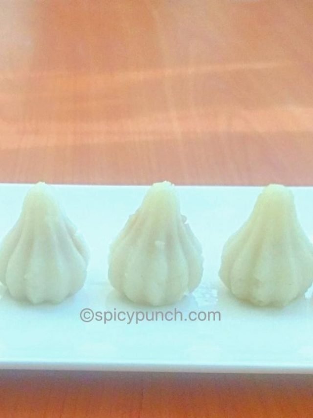 Modak recipe – soft juicy ukadiche modak with & without mould
