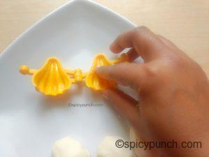 greasing modak mould