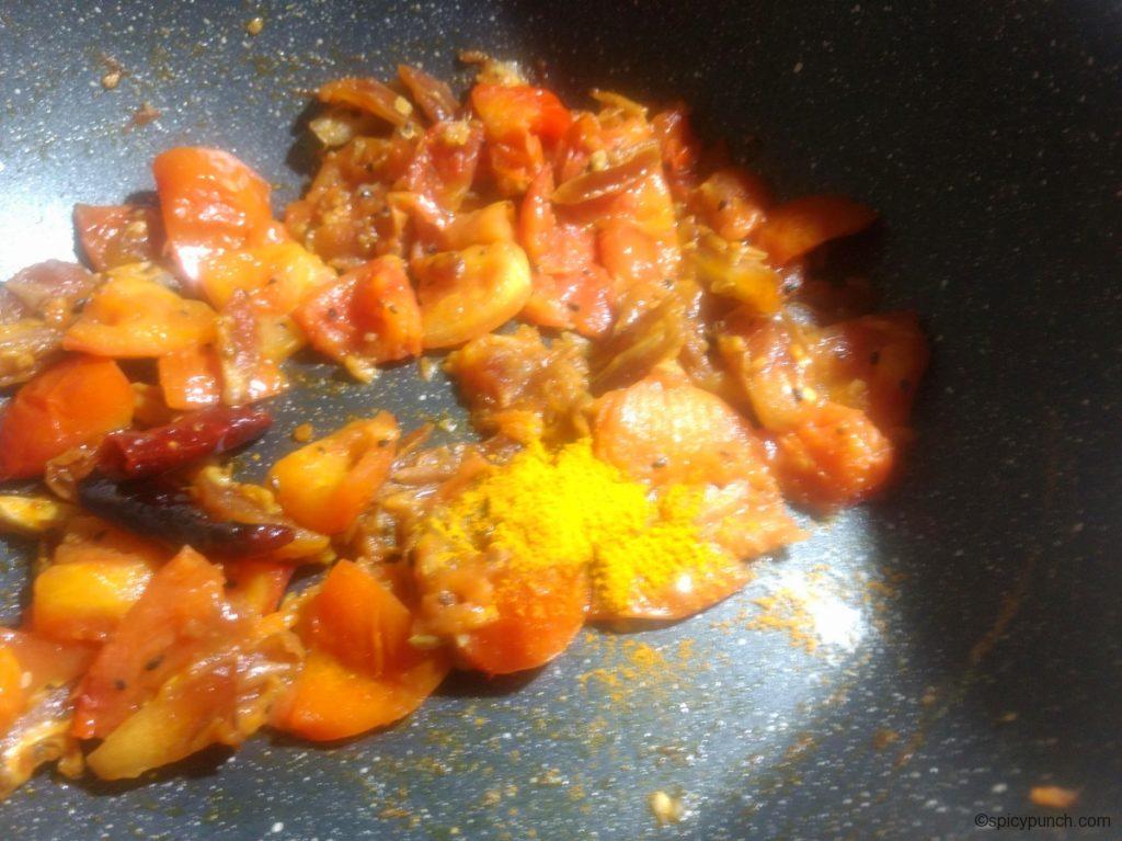 add turmeric powder to this tomato and date chutney