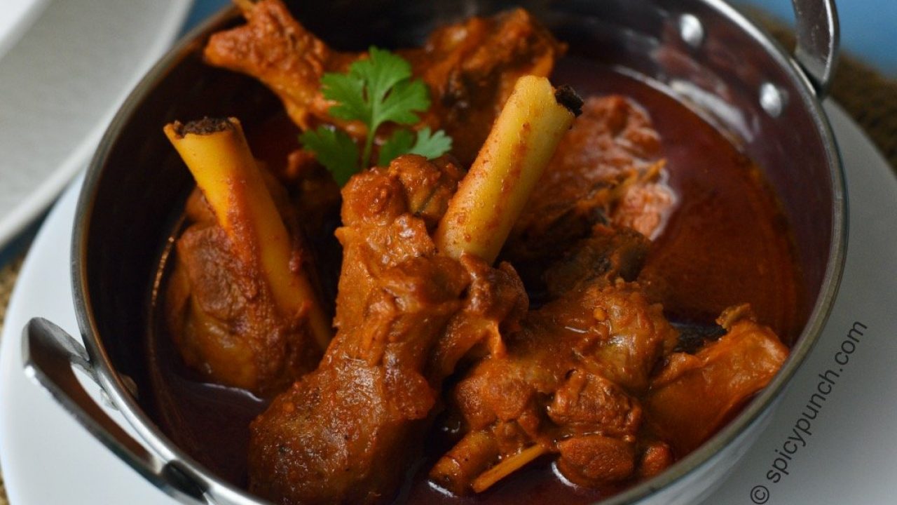 Kashmiri Phool Rogan Josh Recipe - Cauliflower in Red Curry