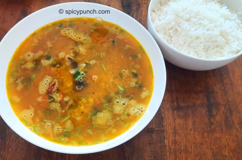 Bengali masoor dal (Bengali musur dal or musurir dal) recipe | Peyaj rosun phoron diye  Bangladeshi musur daal recipe