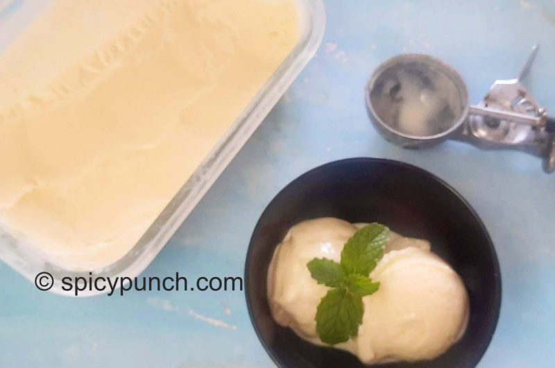 Easy to Make Homemade Vanilla Ice Cream Recipe